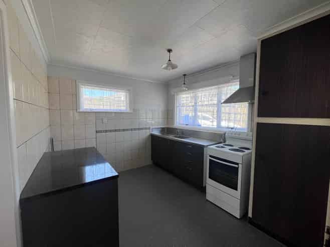 7 Netherton Street, New Windsor