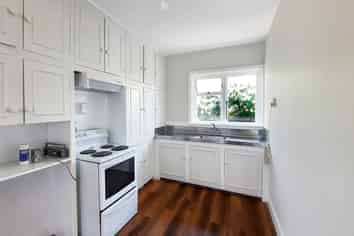 212 Barrington Street, Somerfield