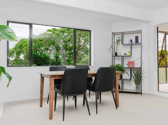 6 Exeter Street, Glenview