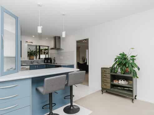 6 Exeter Street, Glenview