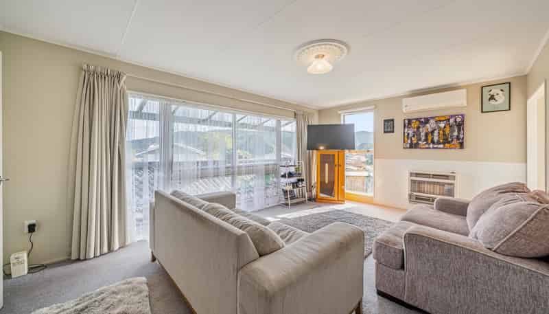 50 Aniseed Grove, Timberlea