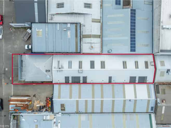 Refurbished warehouse and office for lease