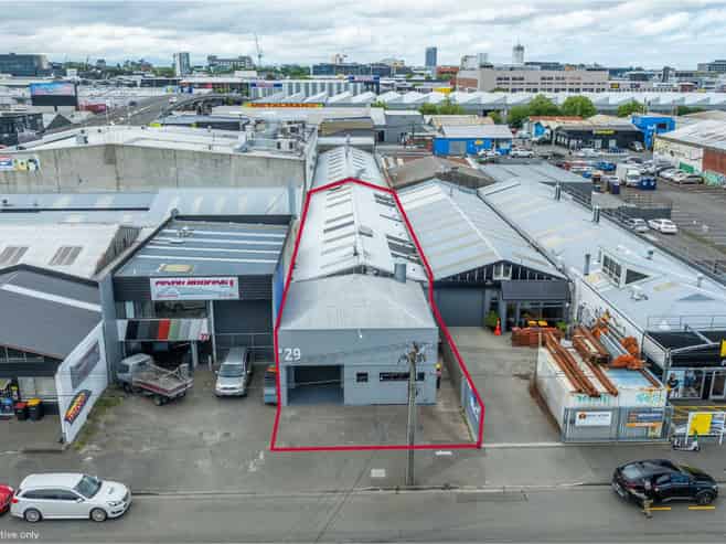 Refurbished warehouse and office for lease