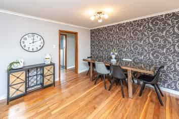 136 Mount View Road, Bastia Hill