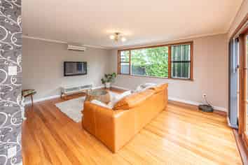 136 Mount View Road, Bastia Hill