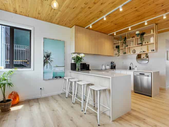 9/40 Waiparaheka Drive, Milldale