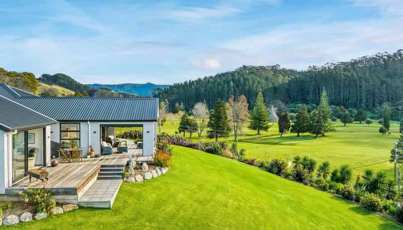 19 Titoki Lane, Whangamata