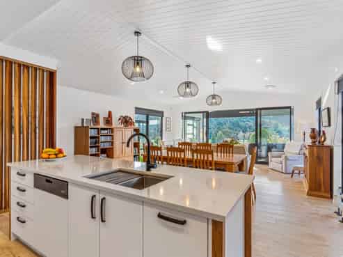 19 Titoki Lane, Whangamata