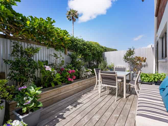 2/54 Garnet Road, Westmere