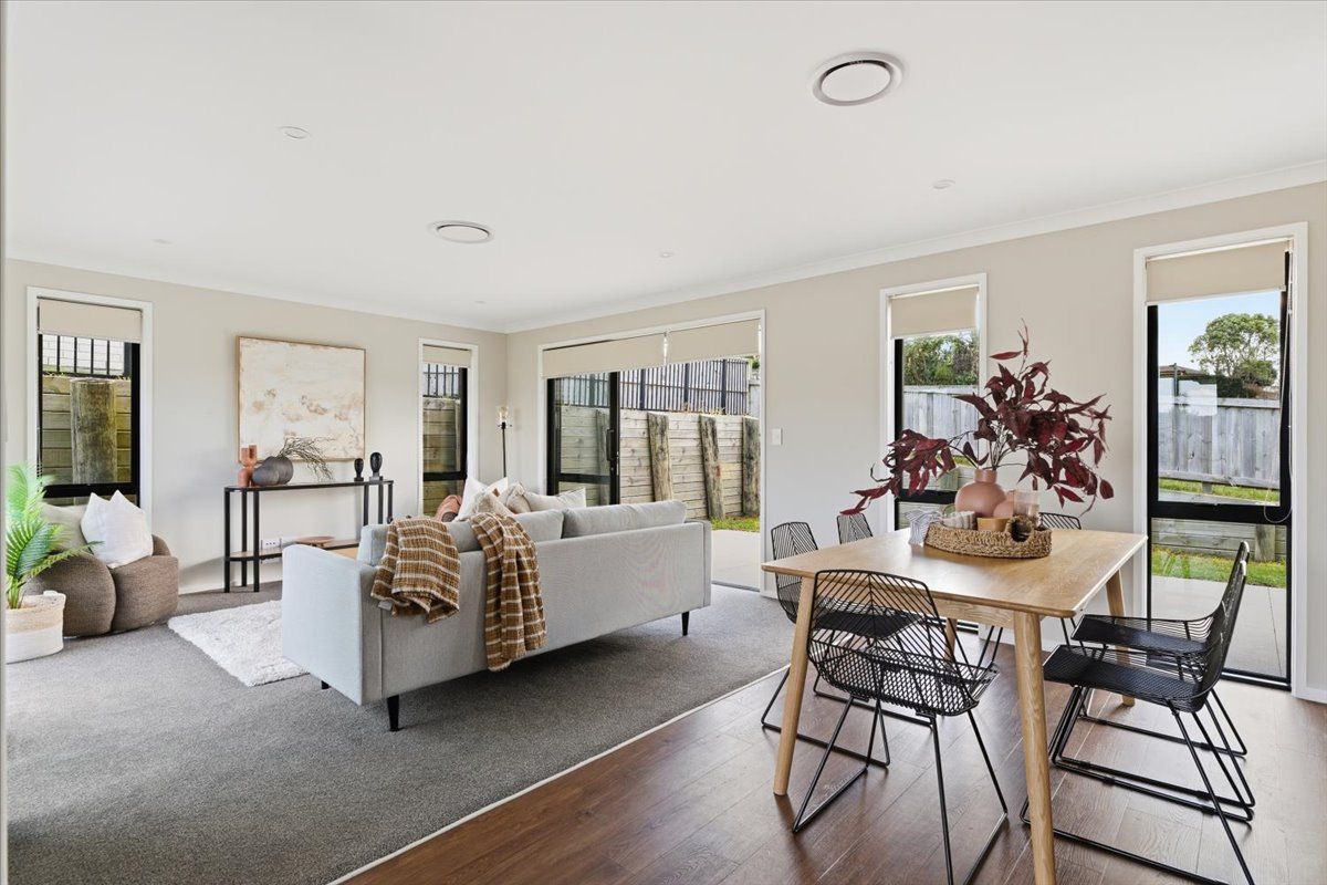 Where Indoor–Outdoor Living Comes Naturally