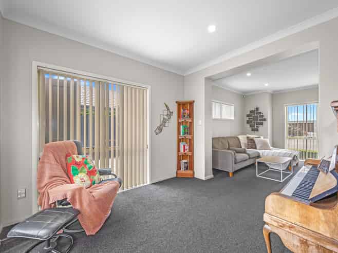 105 Aston Drive, Waimairi Beach