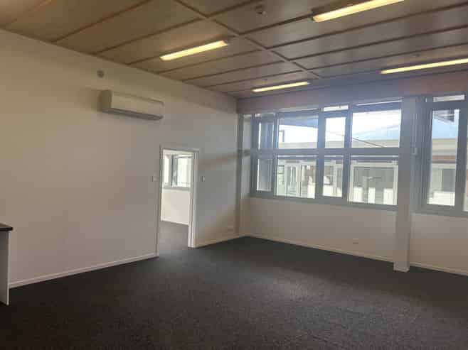 Prime Richmond Office for Lease