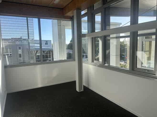 Prime Richmond Office for Lease