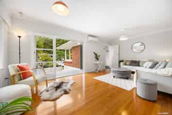 16 Kahurangi Place, Hillpark