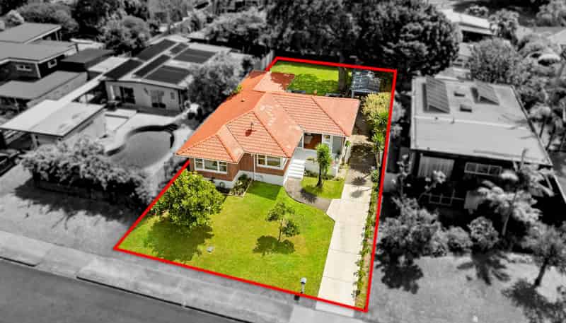 16 Kahurangi Place, Hillpark