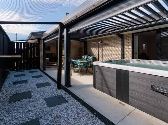 18 Tomairangi Crescent, Pukekohe