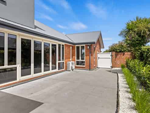 512 Bower Avenue, Parklands