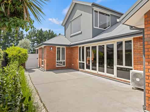 512 Bower Avenue, Parklands