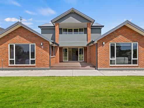 512 Bower Avenue, Parklands