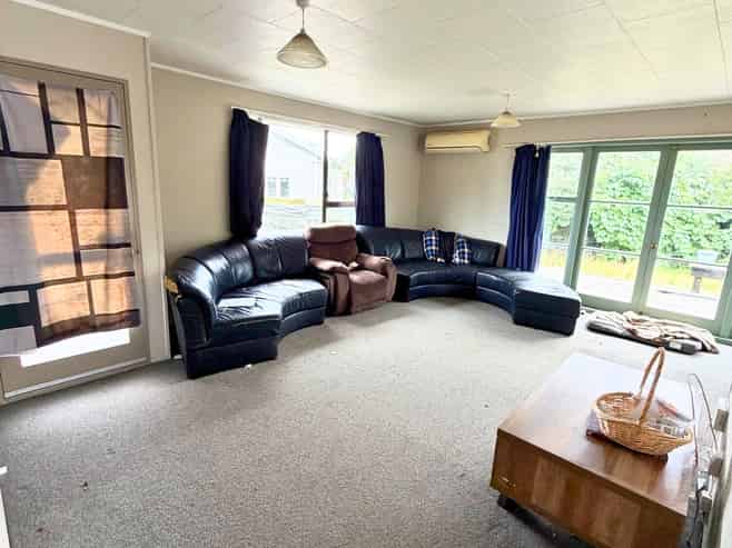 34B Charles Road, Hannahs Bay