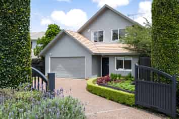 13 Jopard Place, Ellerslie