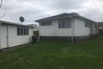 13 Kern Place, Manurewa