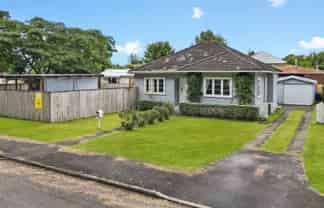 12 Tui Avenue, Forest Lake