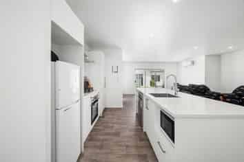 21/16 Ian Street, Koutu