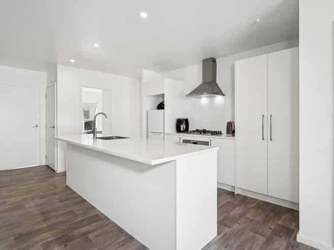 21/16 Ian Street, Koutu