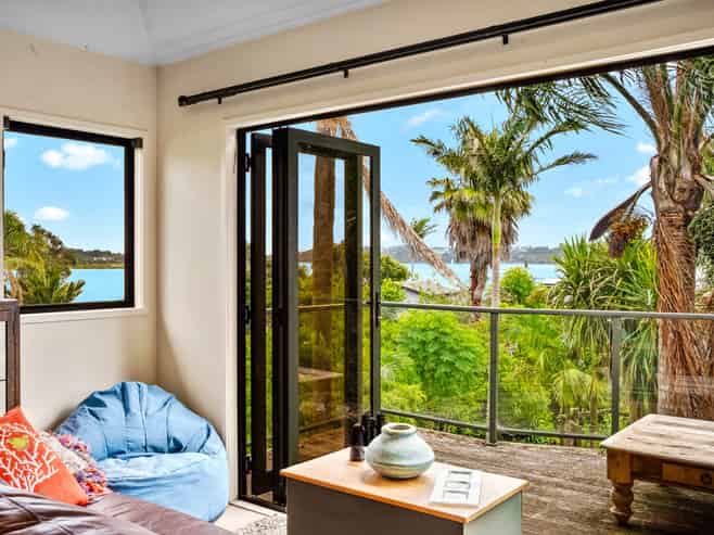 4 Twin Wharf Road, Herald Island