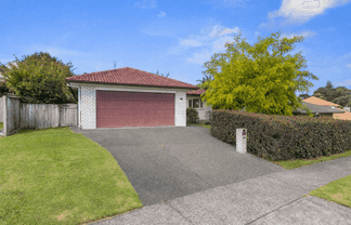 246 Castlewold Drive, Bethlehem