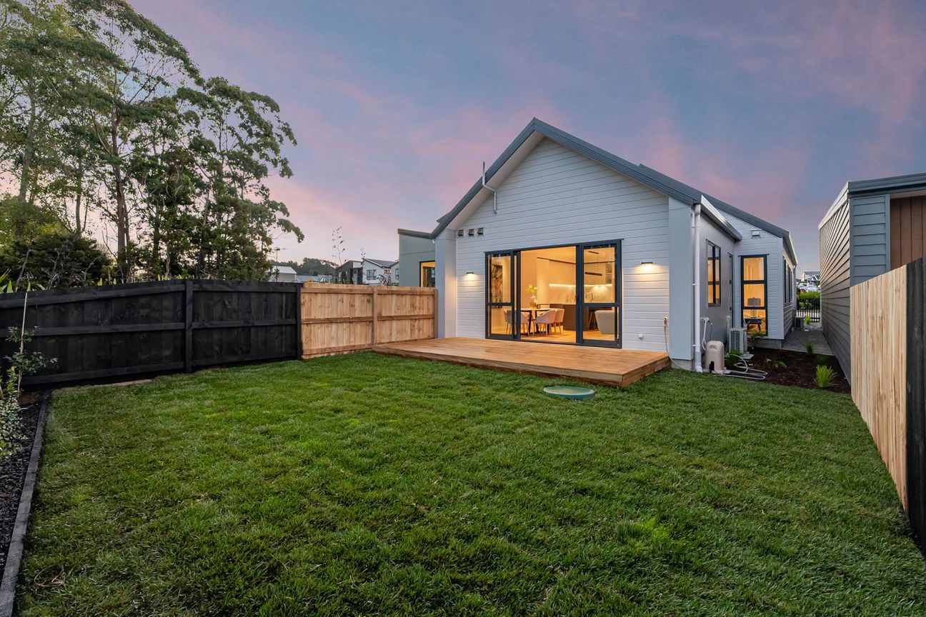 Affordable New Home with Large Yard & Reserve - Vedere 3