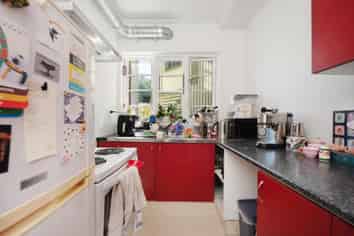 1-4/121 Hill Street, Thorndon