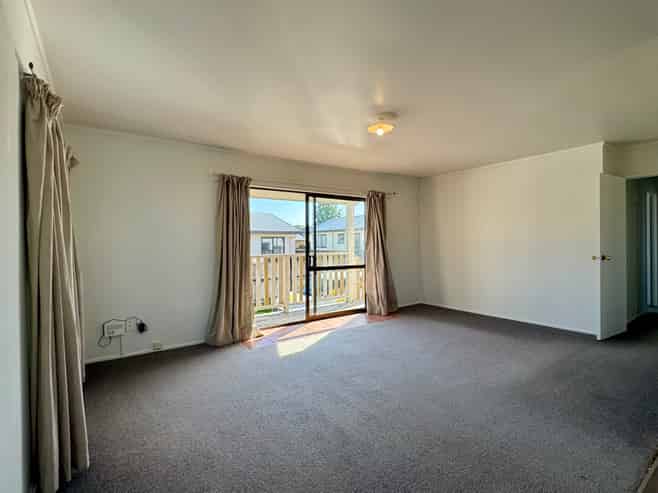 12a Lloyd Drive, Nawton