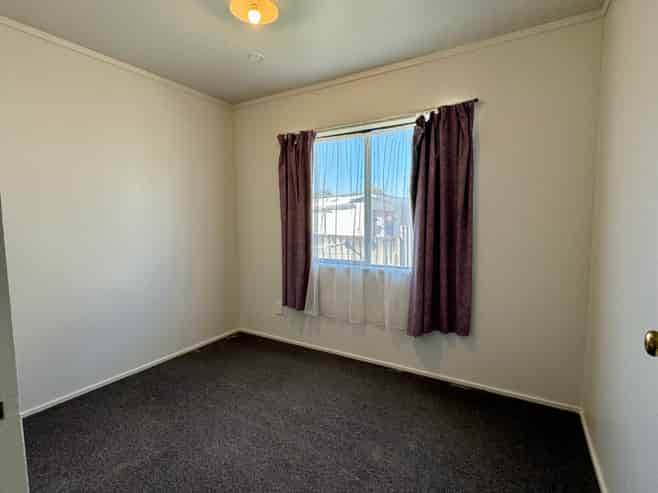 12a Lloyd Drive, Nawton