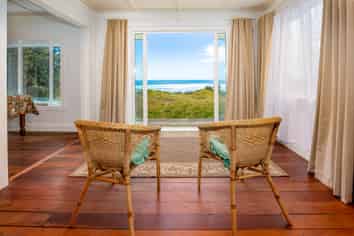 21 Ocean View Road, Port Waikato