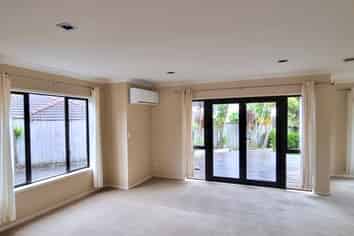 6 Friar Close, Flat Bush