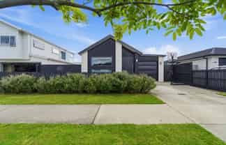 16 Hinaki Street, Tauranga Central