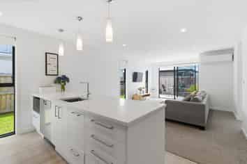 16 Hinaki Street, Tauranga Central