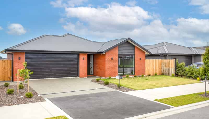 8 Edgar Way, Rolleston