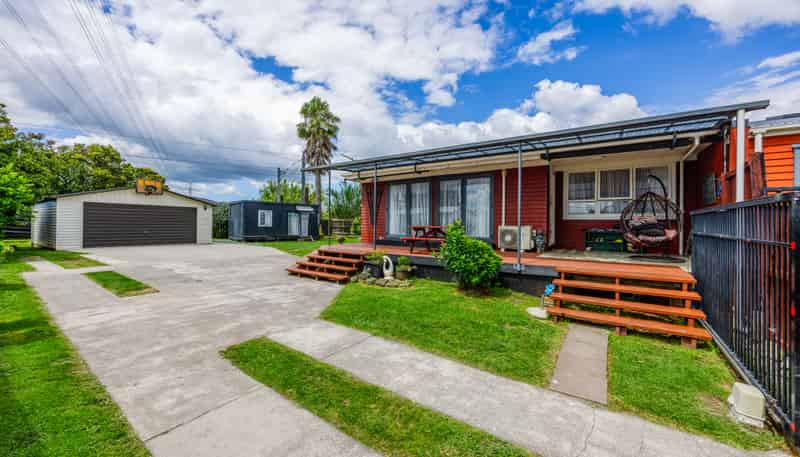 2/16 Takanini Road, Takanini