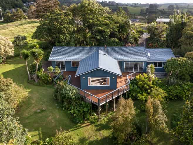 12 Whitehills Road, Waitoki