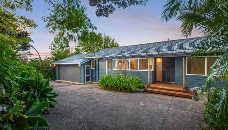 12 Whitehills Road, Waitoki