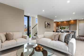 6/30 George Street, ROLLESTON