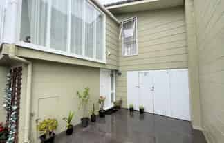 2/329 Pakuranga Road, Pakuranga