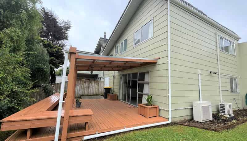 2/329 Pakuranga Road, Pakuranga