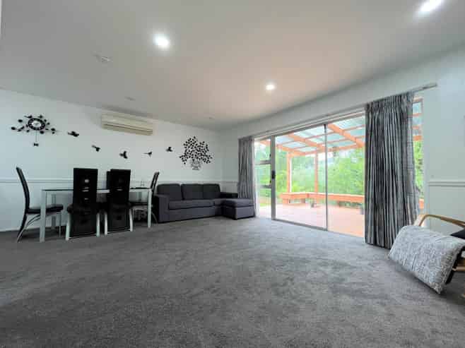 2/329 Pakuranga Road, Pakuranga