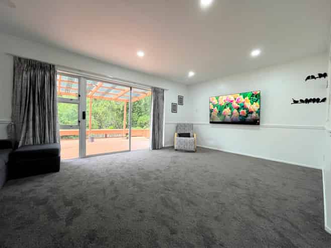 2/329 Pakuranga Road, Pakuranga