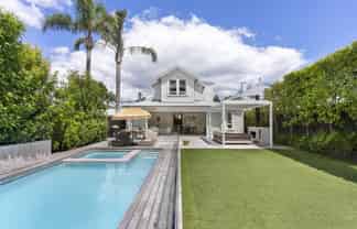 16 Kelmarna Avenue, Herne Bay