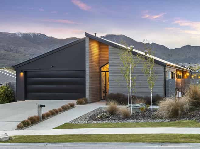 5 Linnburn Road, Wanaka